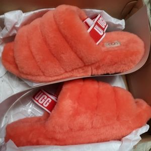 Brand new womens size 11 ugg slippers